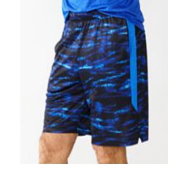 🆕 Tek Gear size small printed Dry Tek Shorts - Picture 5 of 7